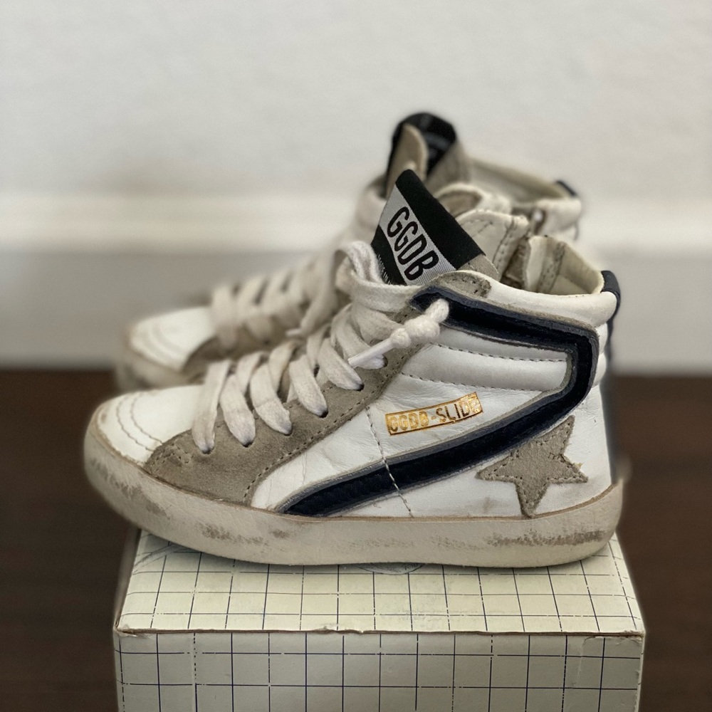 Golden Goose Slide White & Blue SZ 23 EU, slightly used. Very food condition. - Picture 6 of 7